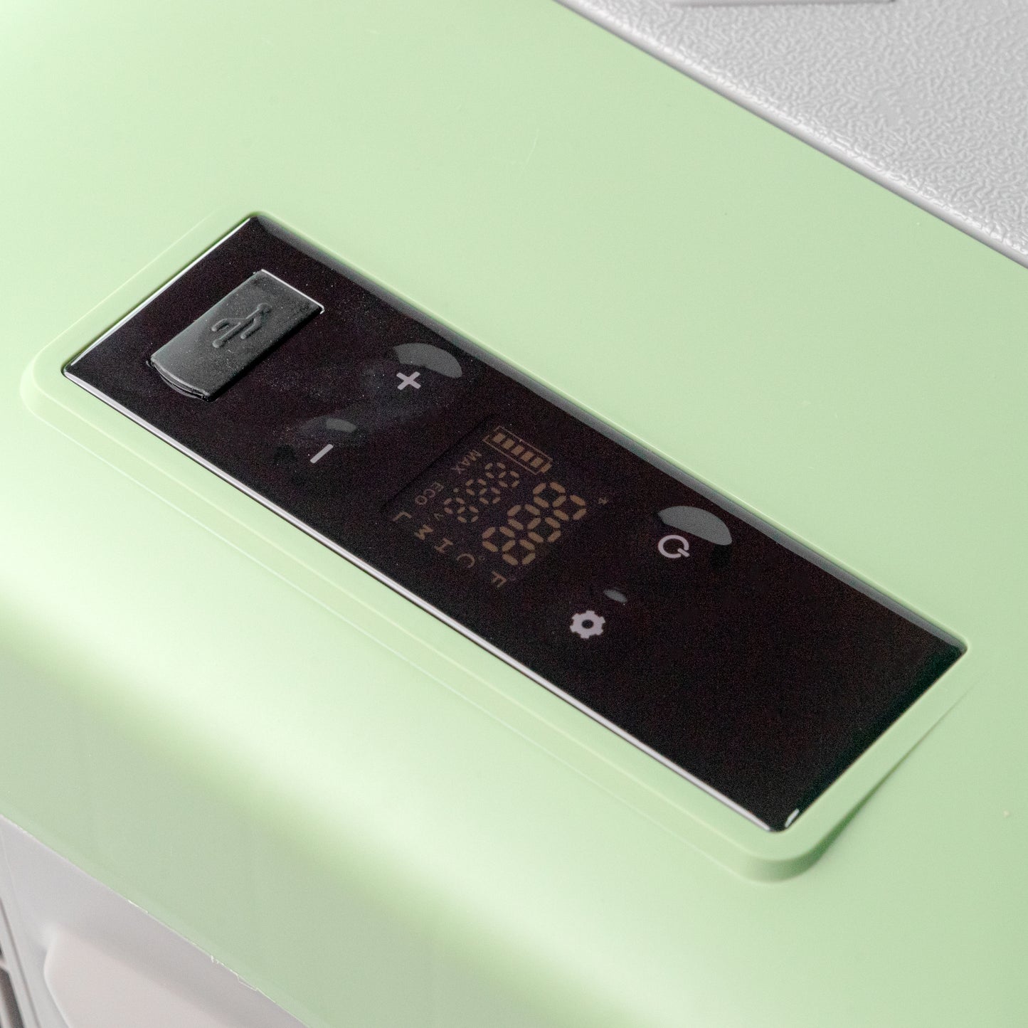 ثلاجة سيارة كروني 15 لتر C15 12 فولت مبرد سيارة حراري للتخييم وفريزر