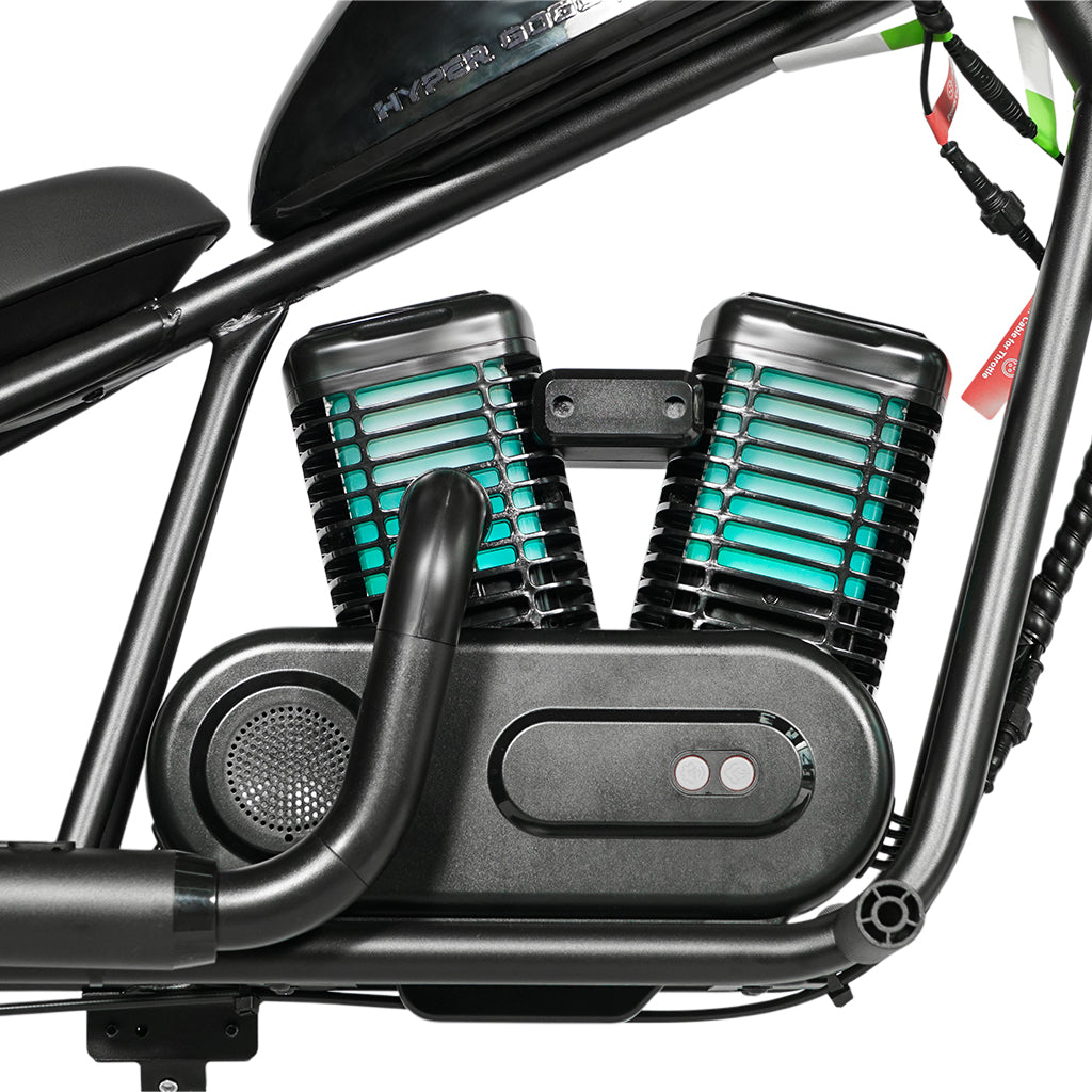 كروني EL-MB03P طلاء هارلي باللون الأسود للأطفال مع أصوات محرك بلوتوث APP وإضاءة LED دخانية مزيفة